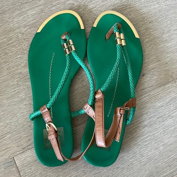 DV by Dolce Vita Shoes Dolce Vita Strappy Leather Sandals Size 8
